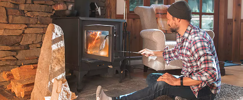 Fireplace Chimney Maintenance in Alvin, Texas